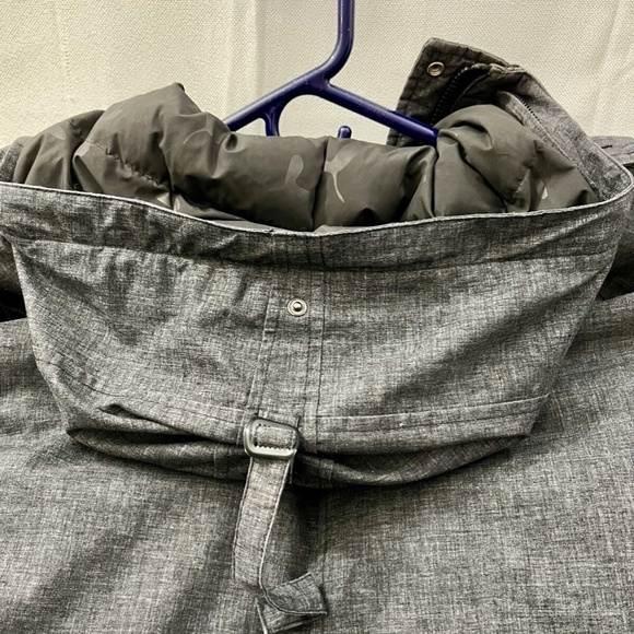 EUC Women's Aritzia Community Paradigm Down Parka Gray Hooded Coat, Size M - Picture 14 of 14